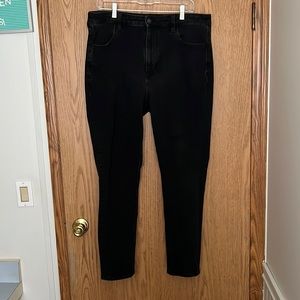 American Eagle Super High Rise Jegging Size 18
